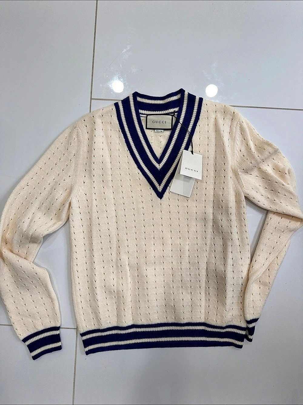 Gucci Fine knit wool sweater with Web V-Neck Cream & Blue Small NWT